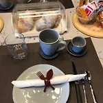 ベッド・アンド・ブレックファスト Il Castello San Giacomo