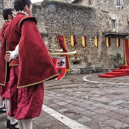 Oda ve Kahvaltı Il Castello