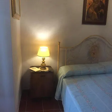 Il Castello Oda ve Kahvaltı *