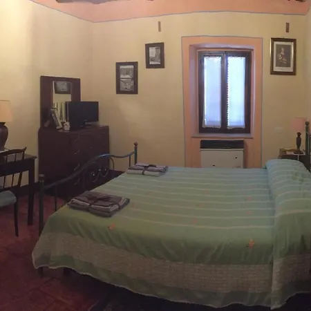 Il Castello Bed and breakfast San Giacomo (Umbria)