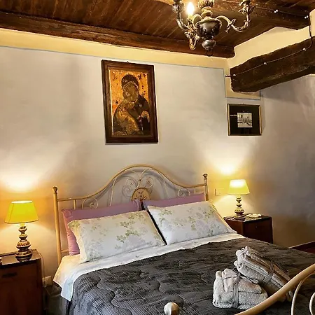 Il Castello Oda ve Kahvaltı San Giacomo (Umbria)