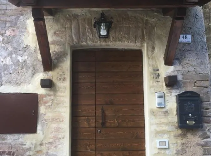 Il Castello San Giacomo (Umbria)