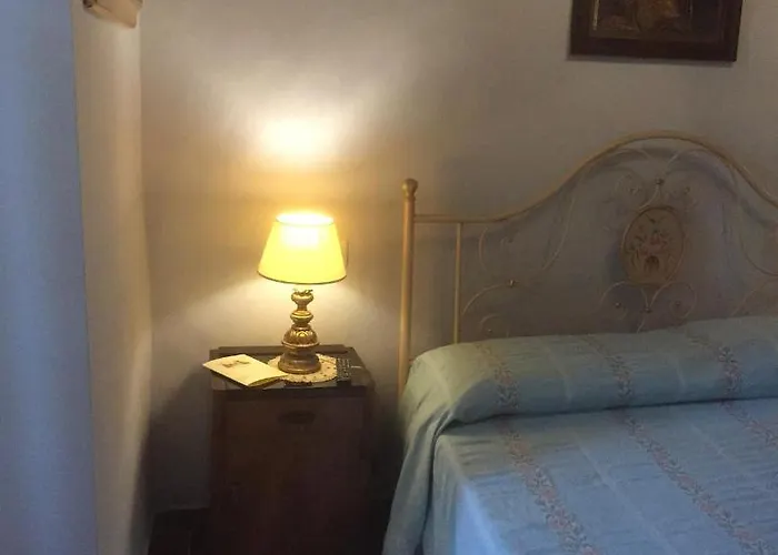 Il Castello فندق مبيت وإفطار *