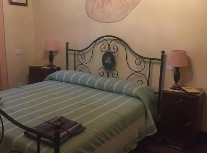 فندق مبيت وإفطار Il Castello San Giacomo (Umbria)