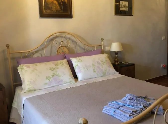 فندق مبيت وإفطار Il Castello San Giacomo (Umbria)